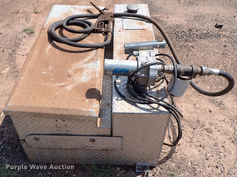 image for item JP9425 Auxiliary fuel tank/toolbox