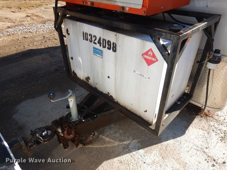 image for item JQ9148 2014 Lark United  enclosed cargo trailer with ground thaw machine