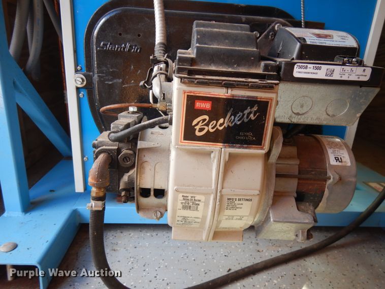 image for item JQ9149 2014 Lark United  enclosed cargo trailer with ground thaw machine