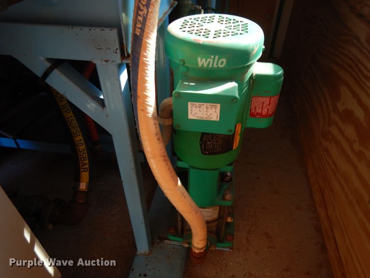 image for item JQ9149 2014 Lark United  enclosed cargo trailer with ground thaw machine