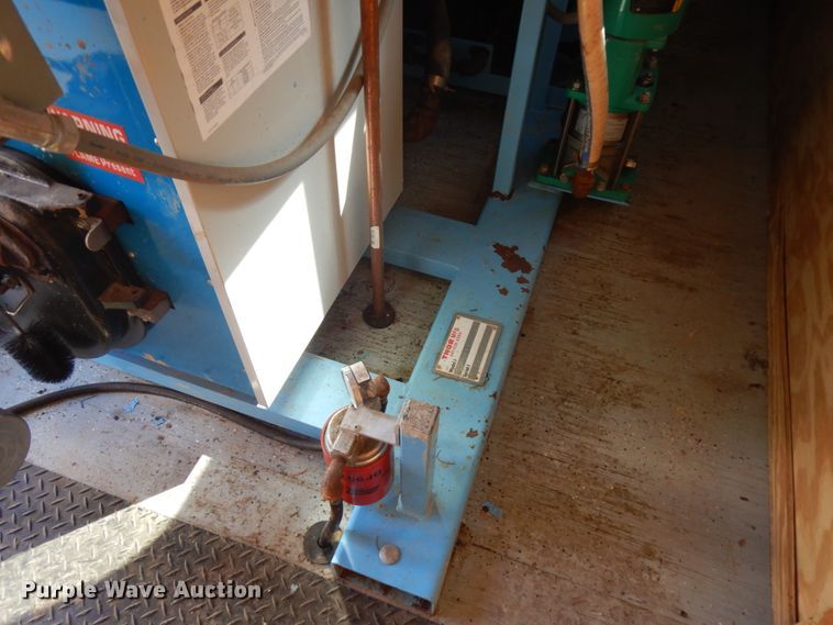 image for item JQ9151 2014 Lark United  enclosed cargo trailer with ground thaw machine