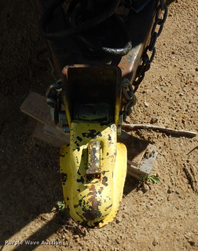 image for item JQ9153 2014 Lark United  enclosed cargo trailer with ground thaw machine