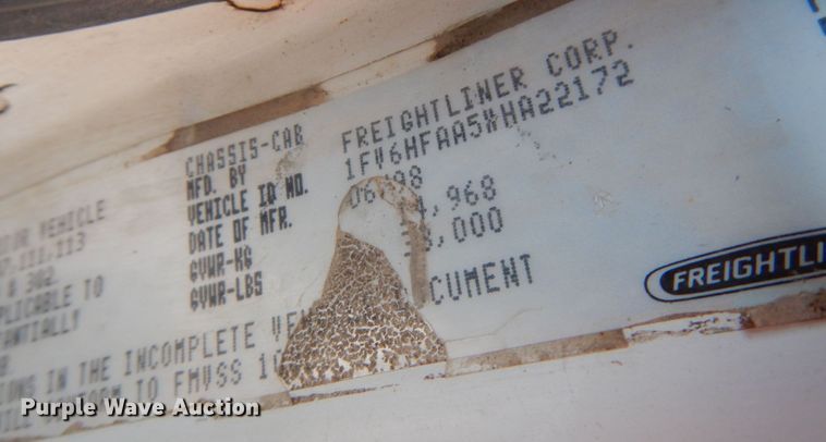 image for item JQ9175 1999 Freightliner FL70  dump truck
