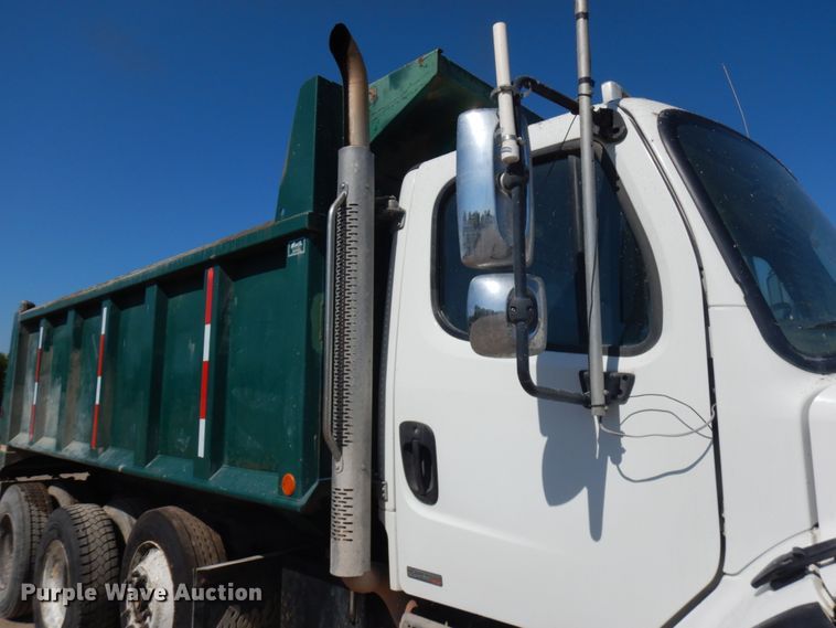 image for item JQ9179 2010 Freightliner Business Class M2  dump truck