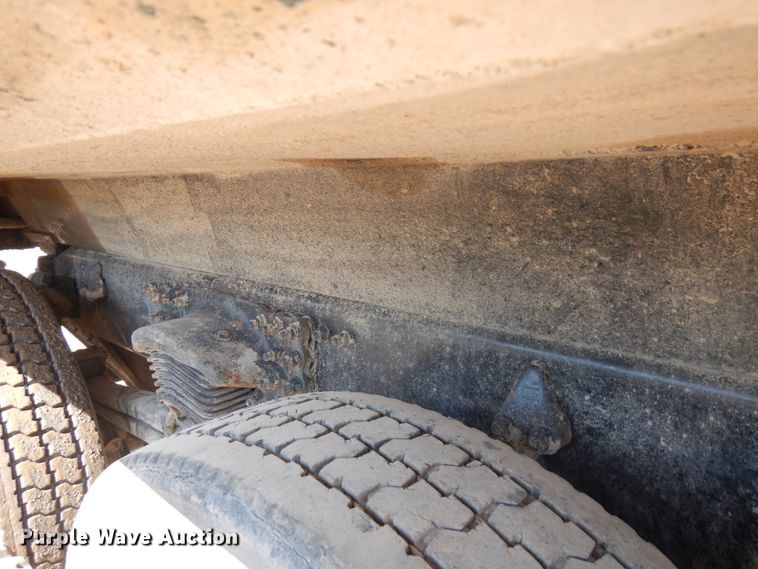 image for item JQ9179 2010 Freightliner Business Class M2  dump truck