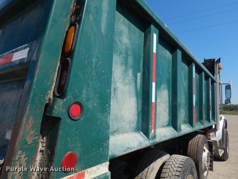 image for item JQ9179 2010 Freightliner Business Class M2  dump truck