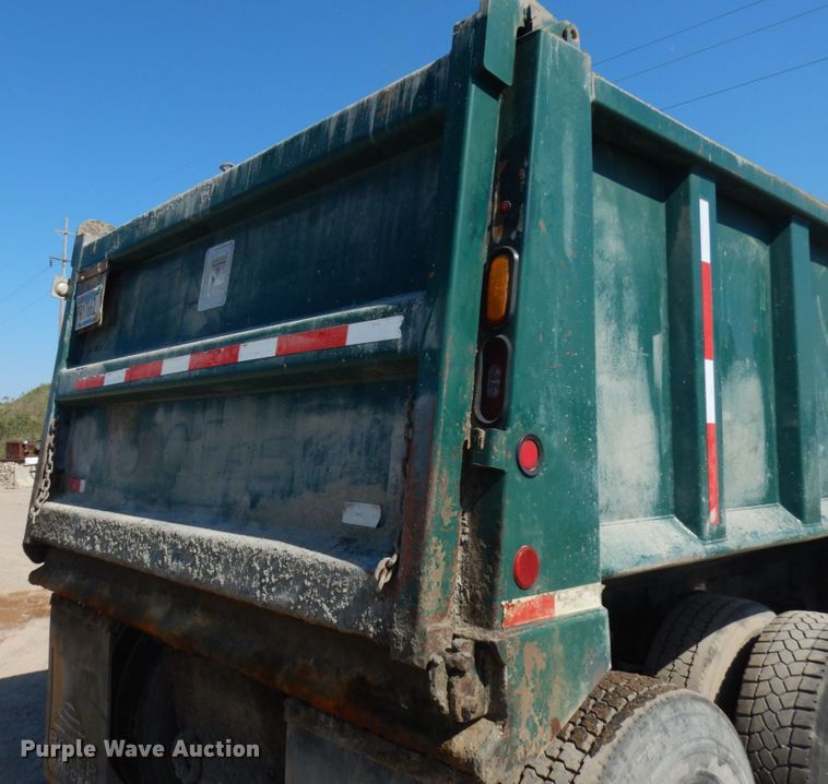 image for item JQ9179 2010 Freightliner Business Class M2  dump truck