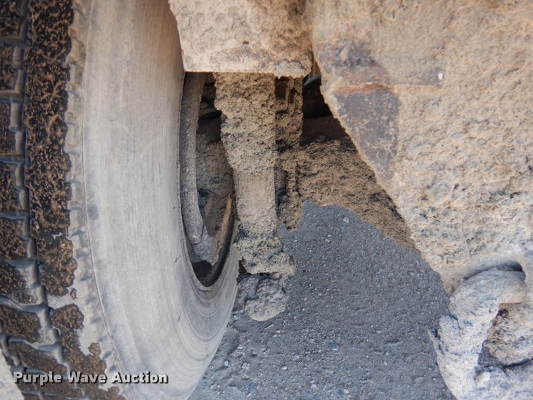 image for item JQ9179 2010 Freightliner Business Class M2  dump truck