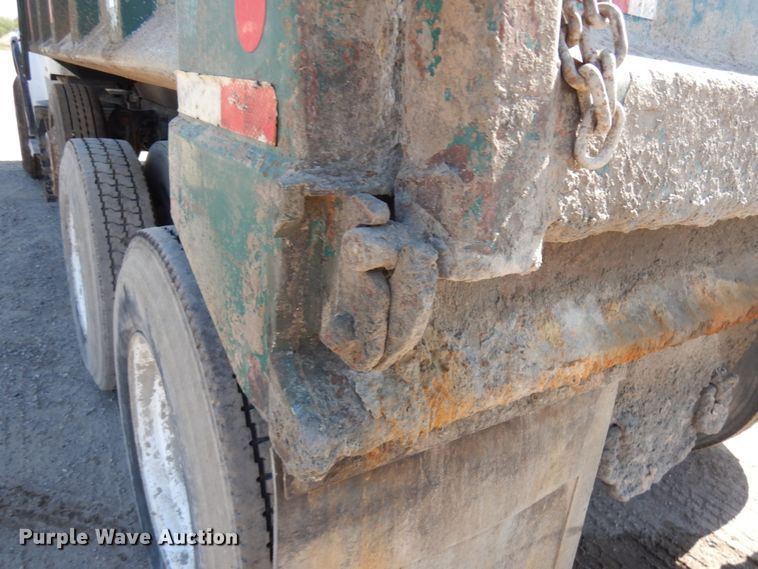 image for item JQ9179 2010 Freightliner Business Class M2  dump truck