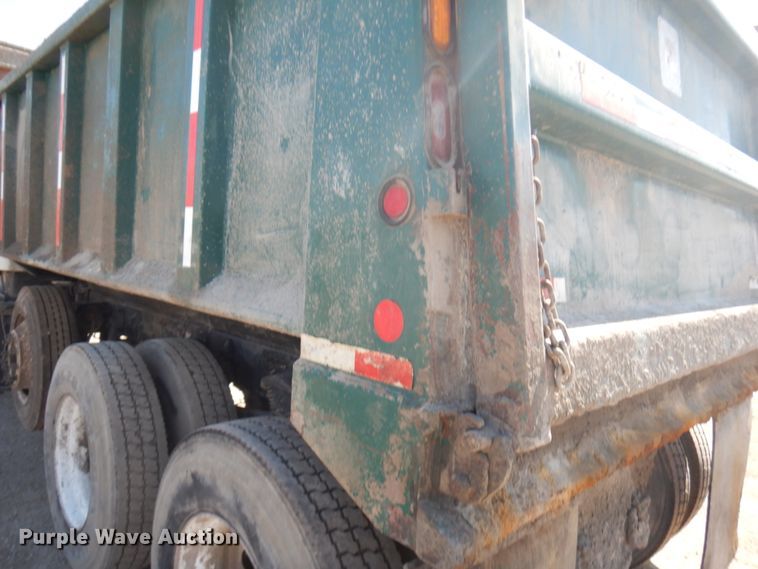 image for item JQ9179 2010 Freightliner Business Class M2  dump truck