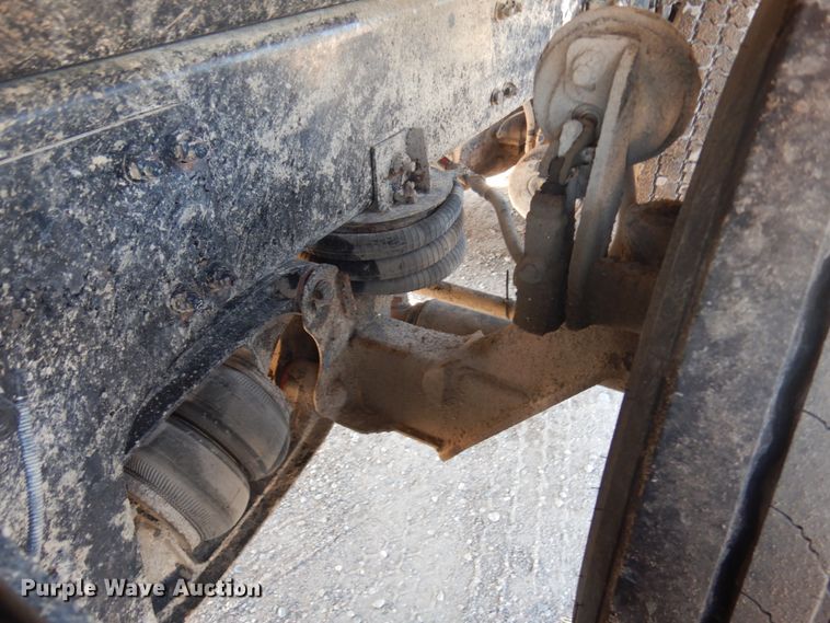 image for item JQ9179 2010 Freightliner Business Class M2  dump truck