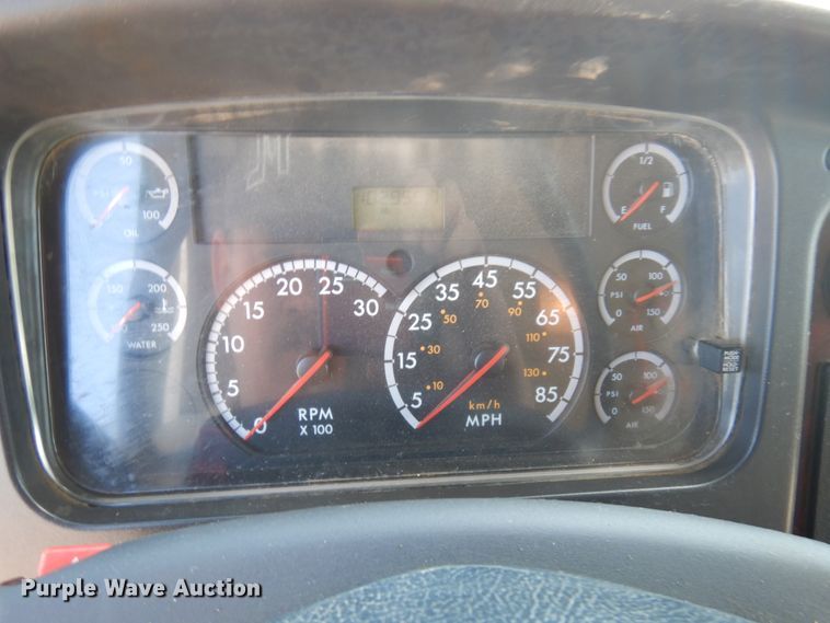 image for item JQ9179 2010 Freightliner Business Class M2  dump truck