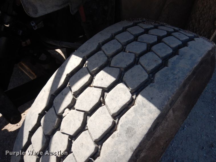 image for item JQ9179 2010 Freightliner Business Class M2  dump truck