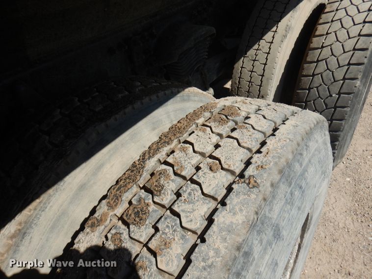 image for item JQ9179 2010 Freightliner Business Class M2  dump truck