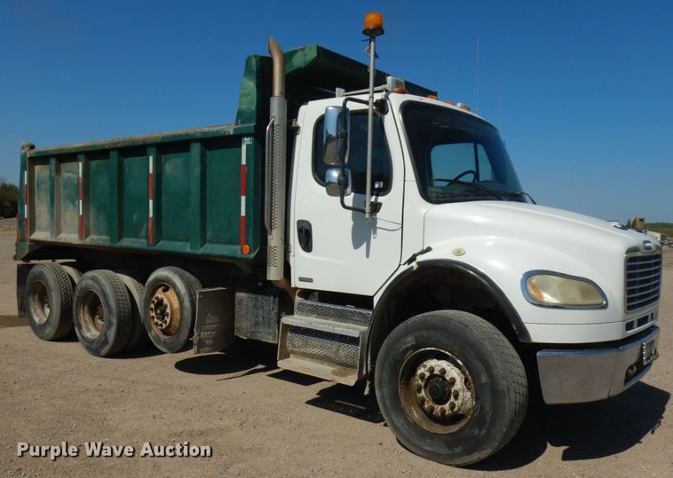 image for item JQ9180 2010 Freightliner Business Class M2  dump truck