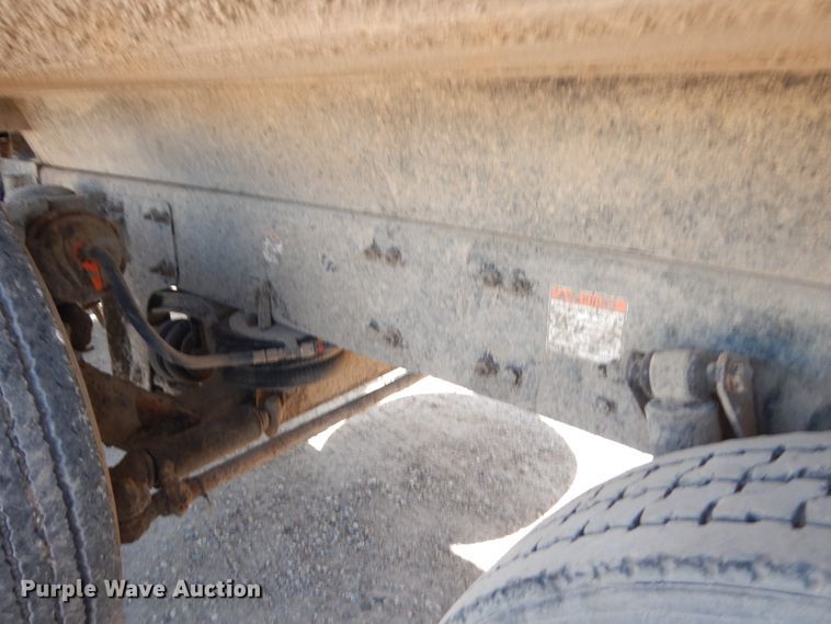 image for item JQ9180 2010 Freightliner Business Class M2  dump truck