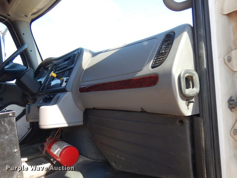 image for item JQ9180 2010 Freightliner Business Class M2  dump truck