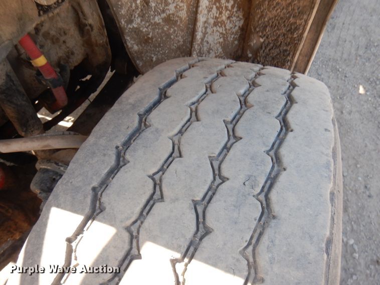 image for item JQ9180 2010 Freightliner Business Class M2  dump truck