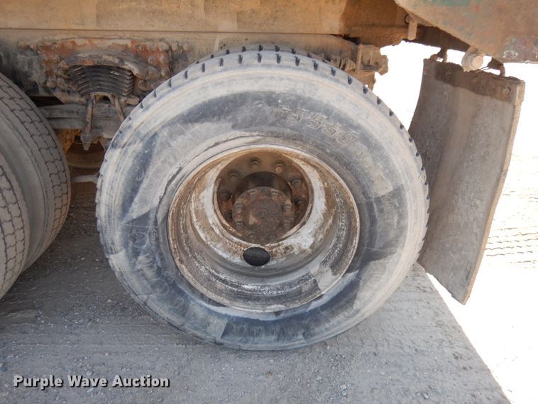 image for item JQ9180 2010 Freightliner Business Class M2  dump truck