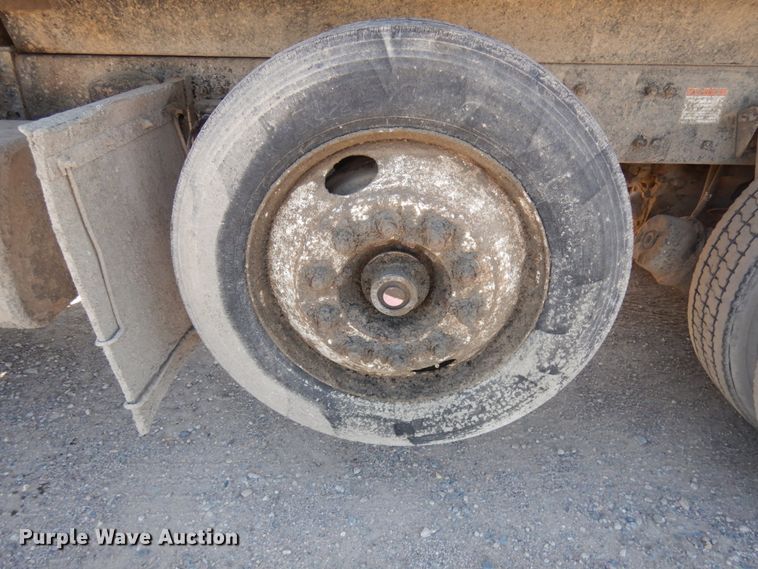 image for item JQ9180 2010 Freightliner Business Class M2  dump truck