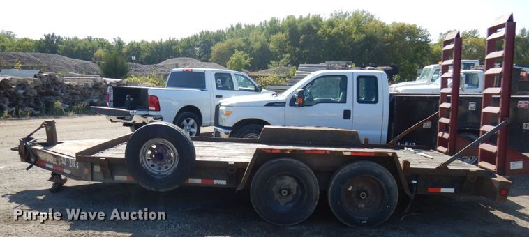 image for item JQ9182 1998 Towmaster  equipment trailer