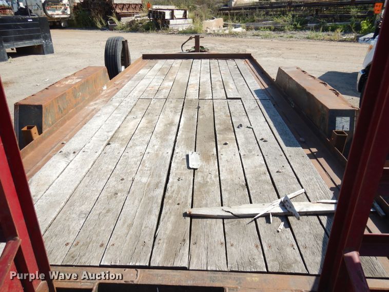 image for item JQ9182 1998 Towmaster  equipment trailer