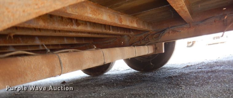 image for item JQ9182 1998 Towmaster  equipment trailer