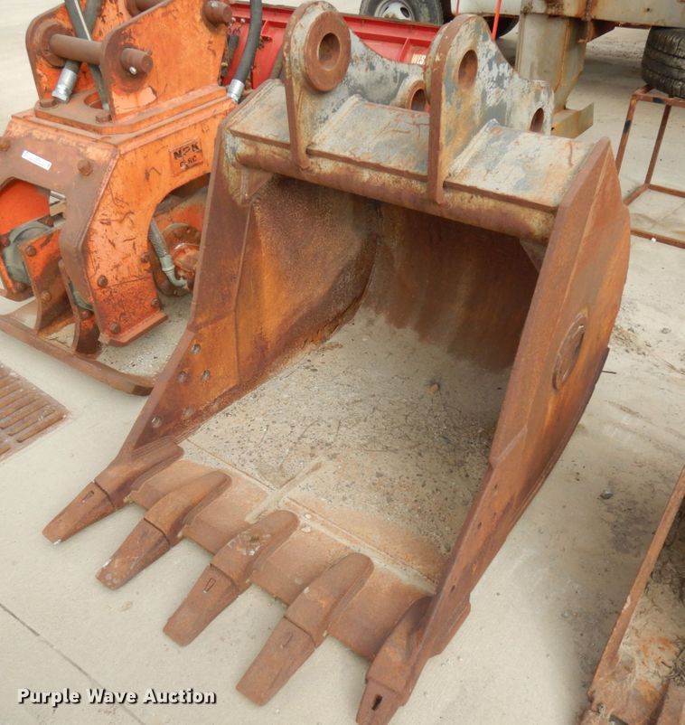 image for item JQ9201 Geith  excavator bucket