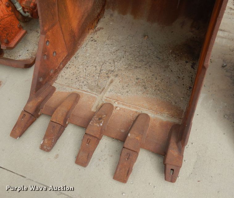 image for item JQ9201 Geith  excavator bucket