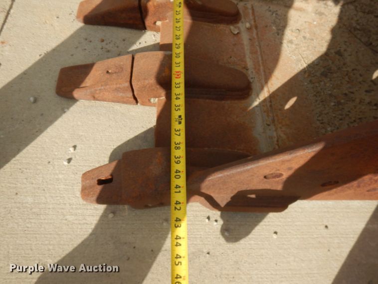 image for item JQ9201 Geith  excavator bucket