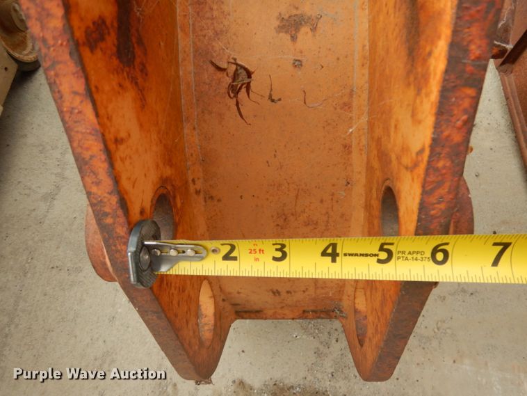 image for item JQ9202 Excavator bucket