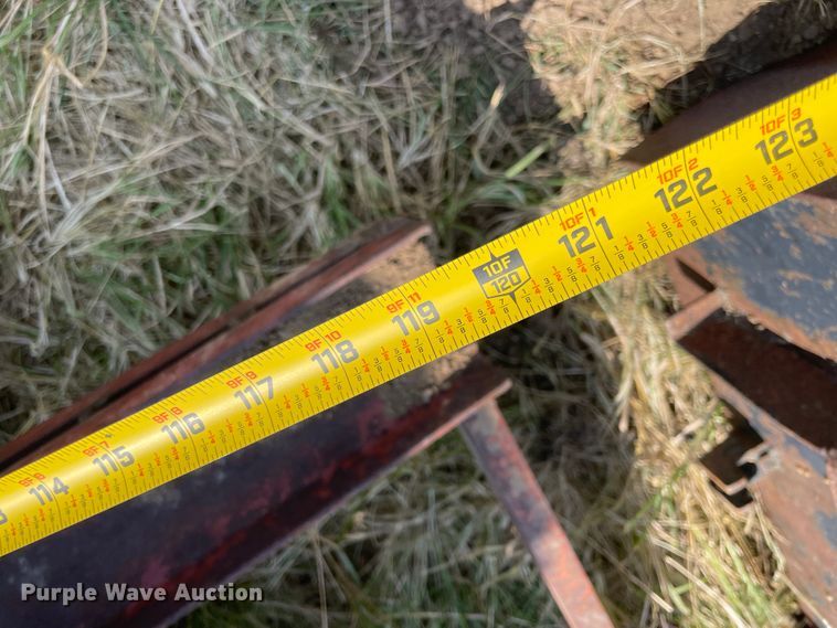 image for item JQ9573 1990 New Holland L455  skid steer loader