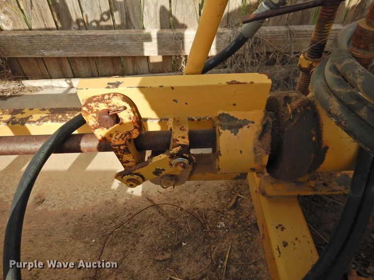 image for item JX9891 McLaughlin Pit Launch  pipe pusher