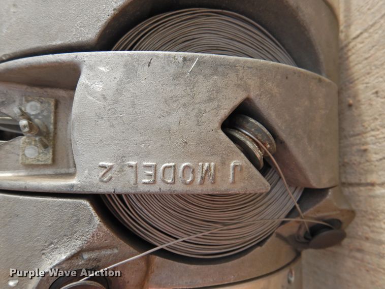 image for item JX9895 GMP J2  aerial cable lasher