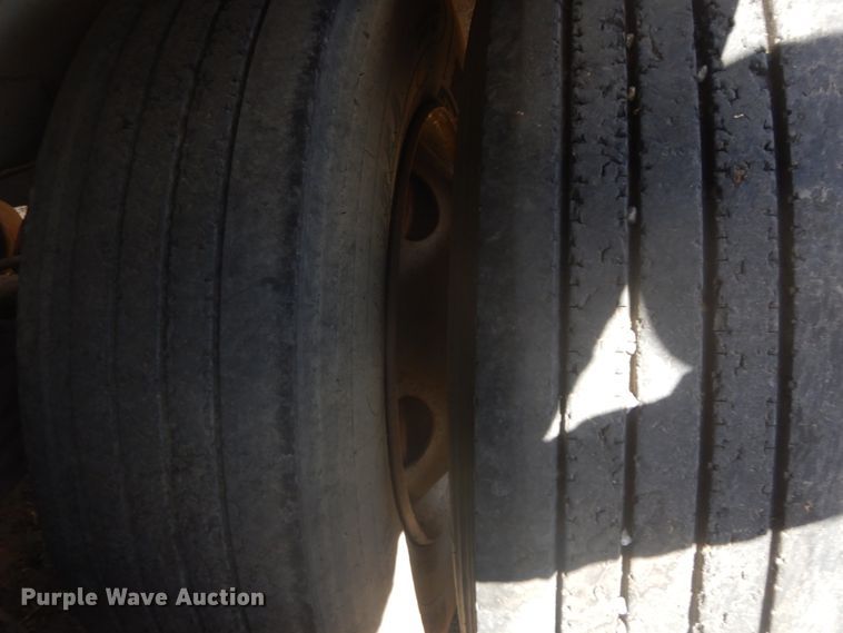 image for item JZ9847 1980 Trailmaster  tank trailer