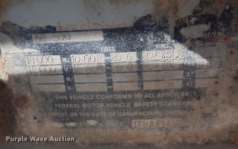 image for item JZ9847 1980 Trailmaster  tank trailer