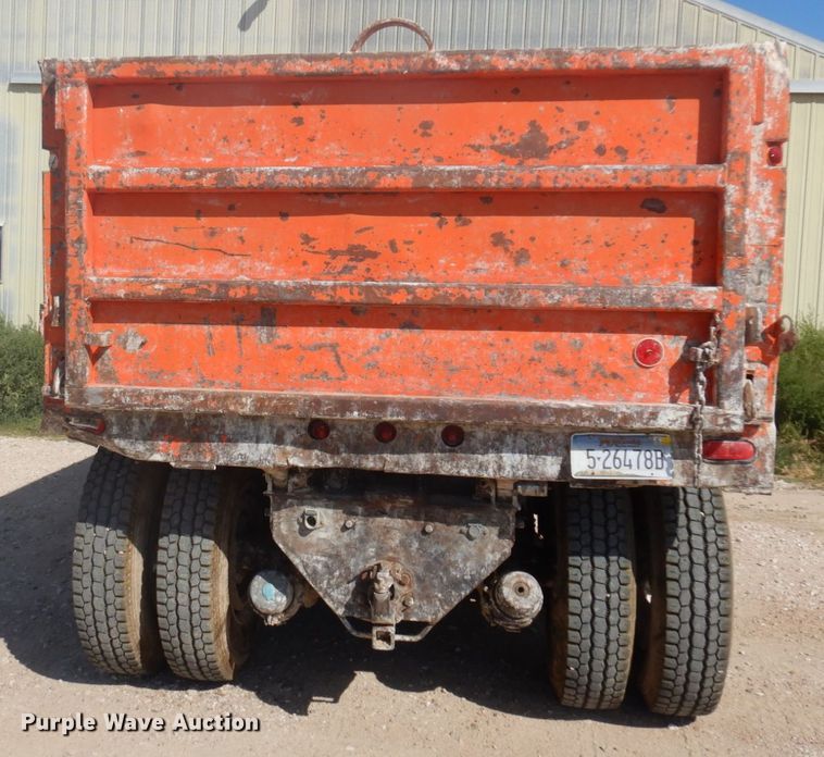 image for item JZ9900 1979 Ford  dump truck