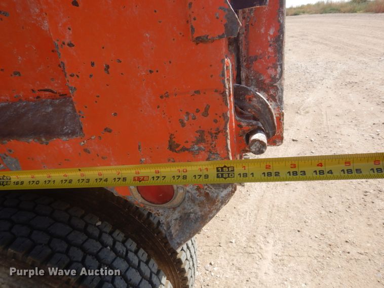 image for item JZ9900 1979 Ford  dump truck