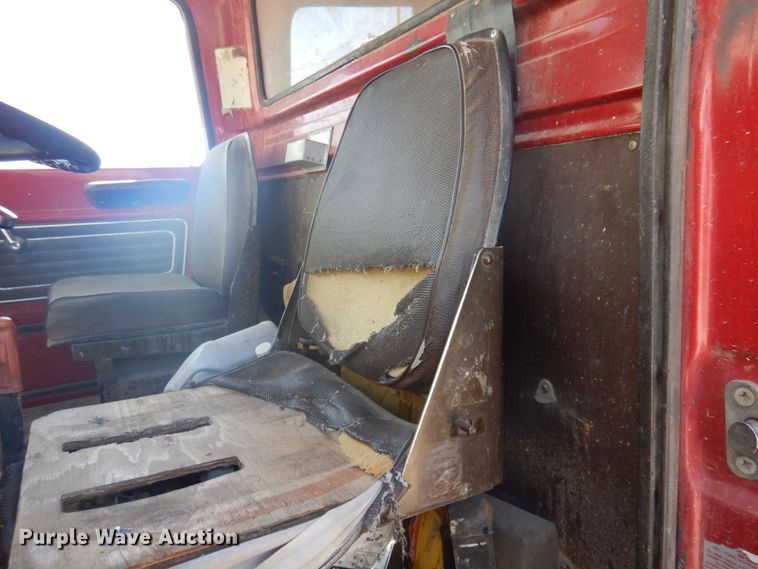 image for item JZ9900 1979 Ford  dump truck