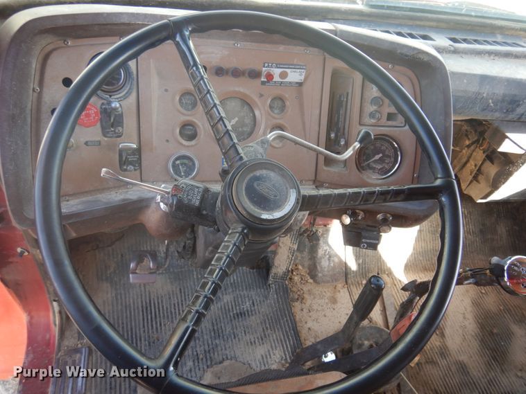 image for item JZ9900 1979 Ford  dump truck