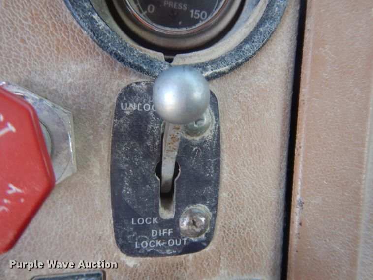 image for item JZ9900 1979 Ford  dump truck