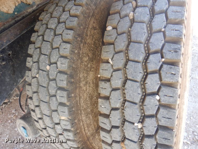 image for item JZ9900 1979 Ford  dump truck