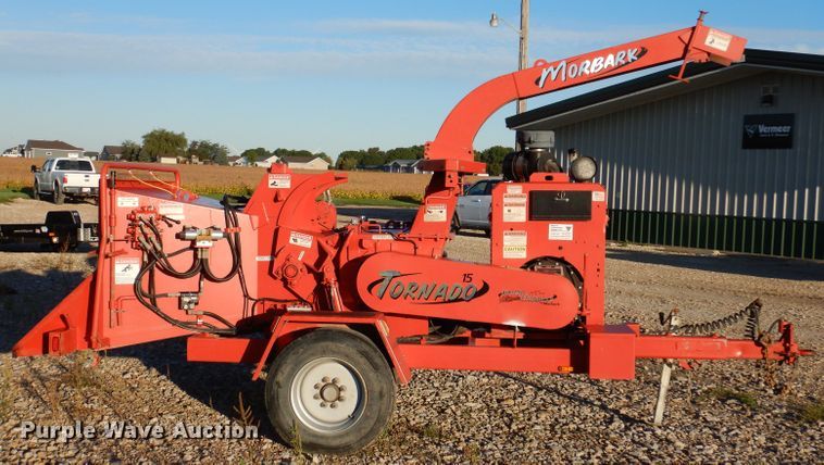 image for item KA9370 2007 Mobark Tornado 15  wood chipper