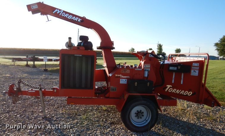 image for item KA9370 2007 Mobark Tornado 15  wood chipper