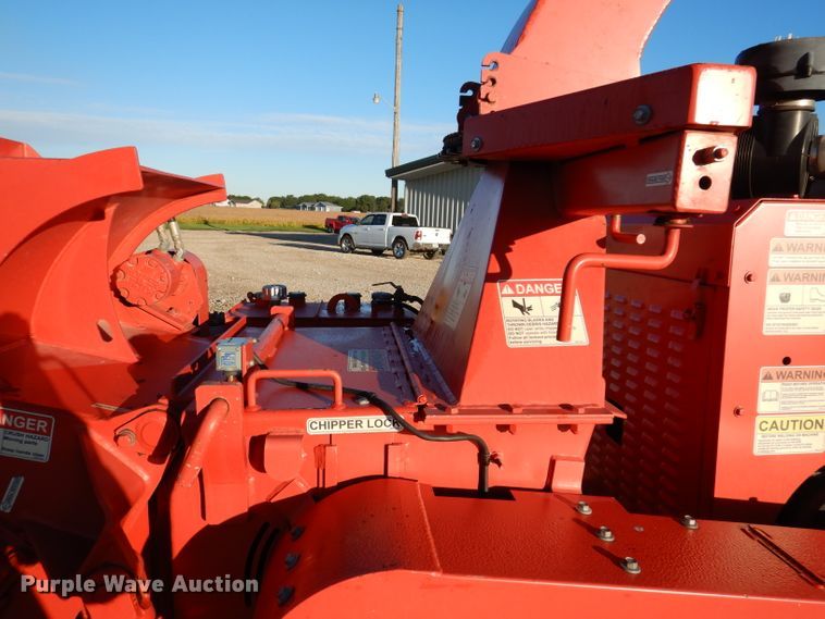 image for item KA9370 2007 Mobark Tornado 15  wood chipper