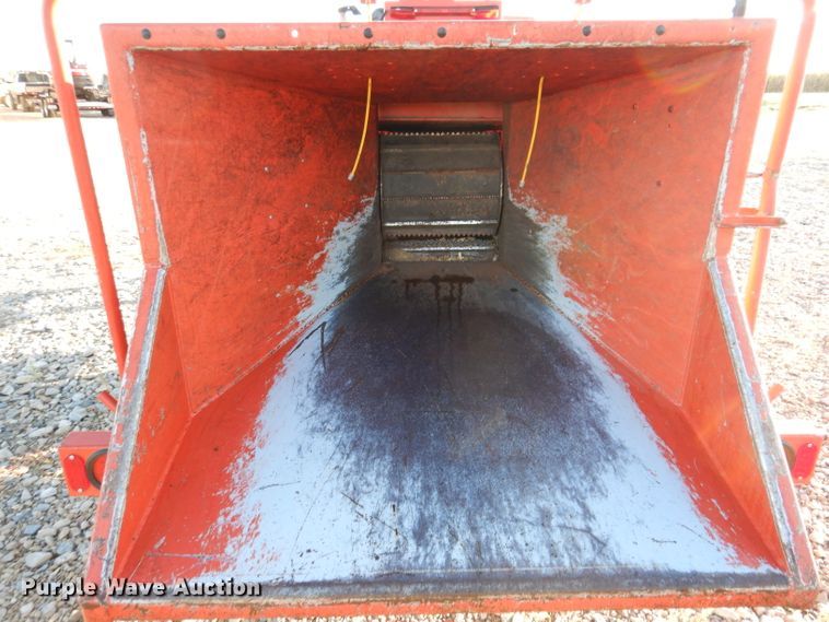 image for item KA9370 2007 Mobark Tornado 15  wood chipper