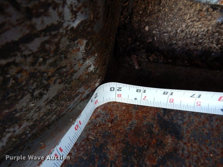 image for item KA9370 2007 Mobark Tornado 15  wood chipper