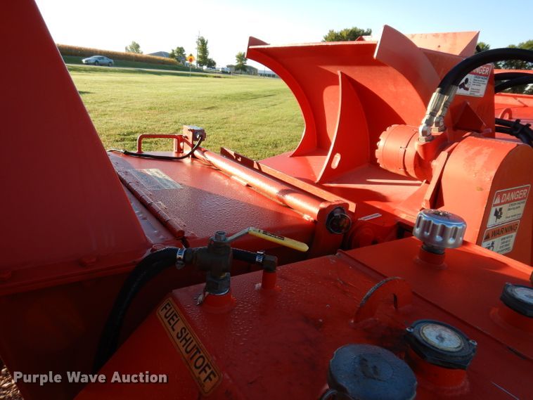 image for item KA9370 2007 Mobark Tornado 15  wood chipper