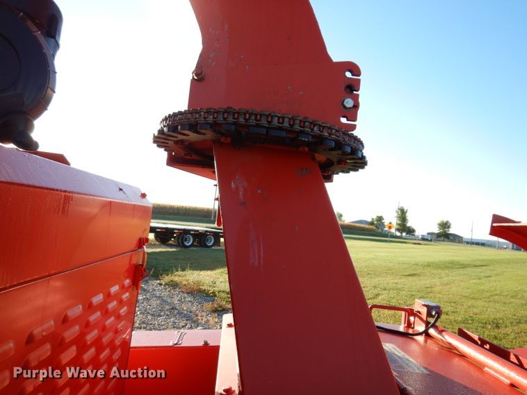 image for item KA9370 2007 Mobark Tornado 15  wood chipper