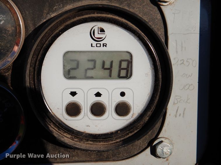 image for item KA9370 2007 Mobark Tornado 15  wood chipper